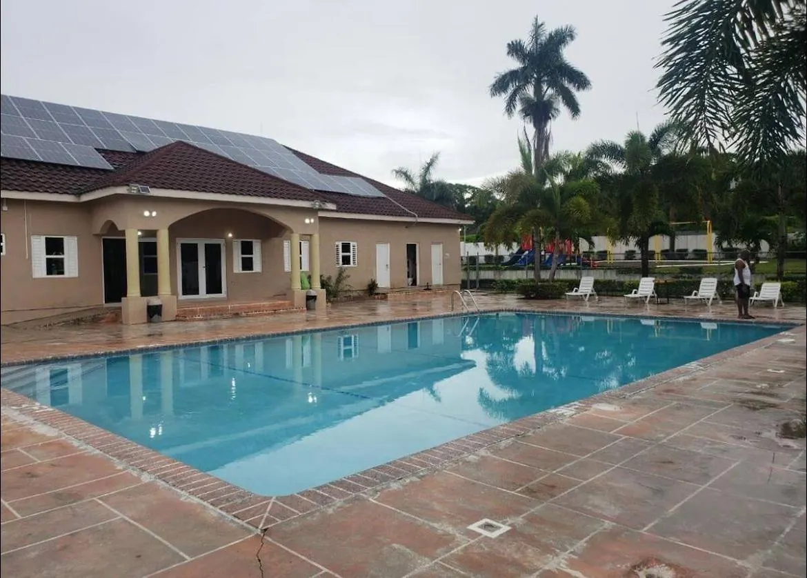 Villa Island Steer Town